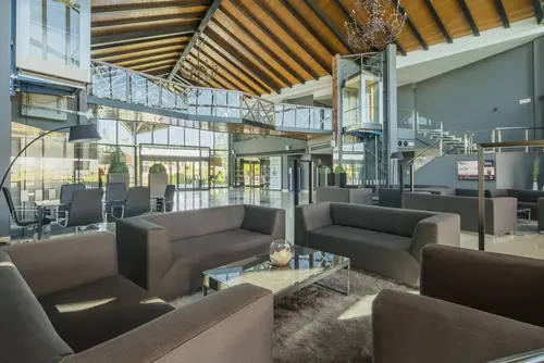 HO Ciudad de Jaen, Lobby
