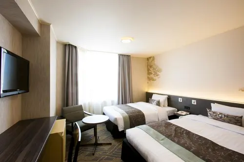 Kanazawa Tokyu Hotel, General view