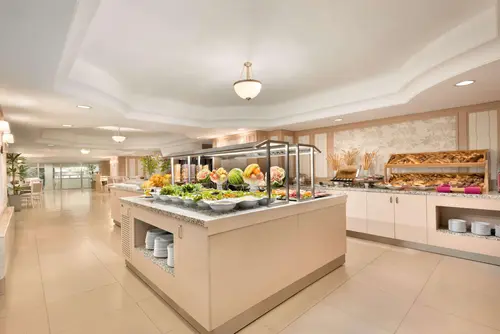 Wyndham Tashkent, Restaurant