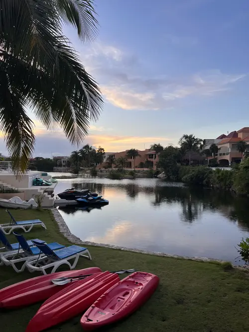 Coral Maya Stay Suites, General view