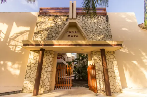 Coral Maya Stay Suites, Lobby