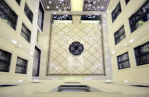 Ambassadori, Lobby