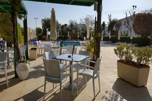 Mandalena Hotel Apts, Bar