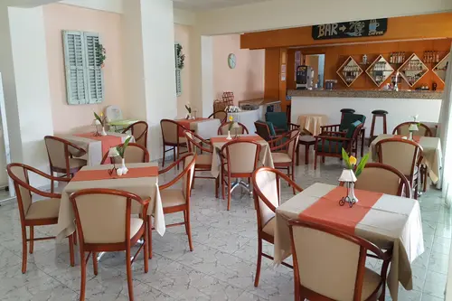 Mandalena Hotel Apts, Restaurant
