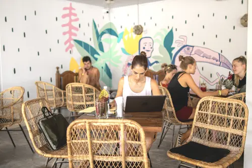 Socialtel Jaco, Restaurant