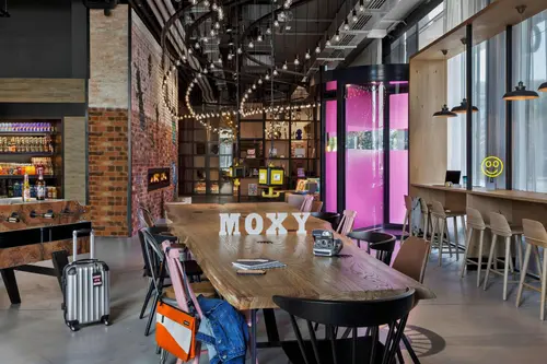 Moxy Bern Expo, General view