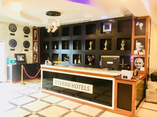Eterno Hotels Limited, Lobby