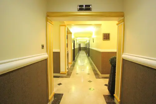 Eterno Hotels Limited, Lobby