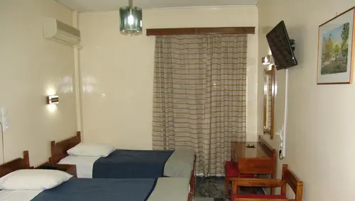 Hotel Cosmos, 