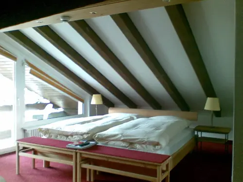 Hotel Holiday, 