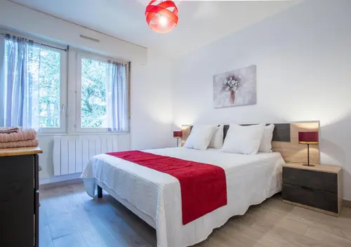 Le Bois Gentil - Grand appartement familial, proche de Genève et du Palexpo, 