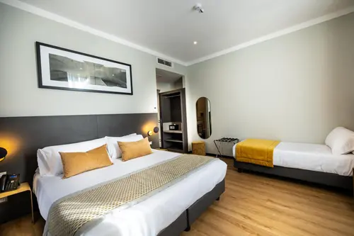 The Cross Hotel, 