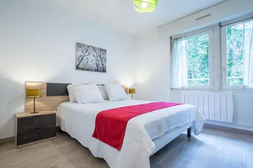 Le Bois Gentil - Grand appartement familial, proche de Genève et du Palexpo, 