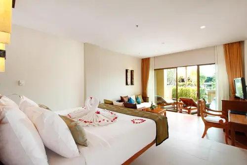 Rawai Palm Beach Resort - SHA Extra Plus, 