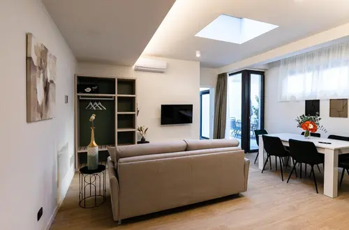 Aiello Hotels - CityLife Apartments, 