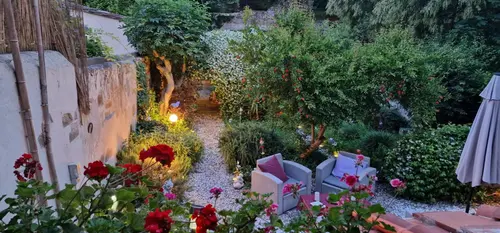 Monica appartamento con giardino al Ponte Vecchio, 