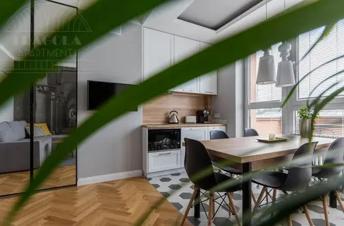 Feniks Fragola Apartments, 
