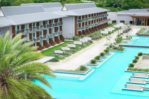 Crowne Plaza Fiji Nadi Bay Resort & Spa, an IHG Hotel, 