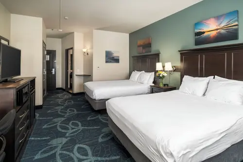 Park Point Marina Inn, 