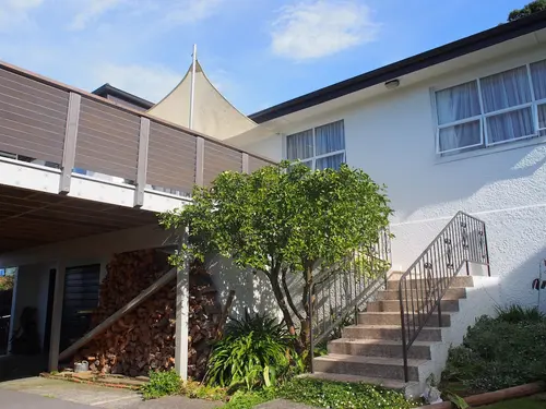 16 Havelock, 