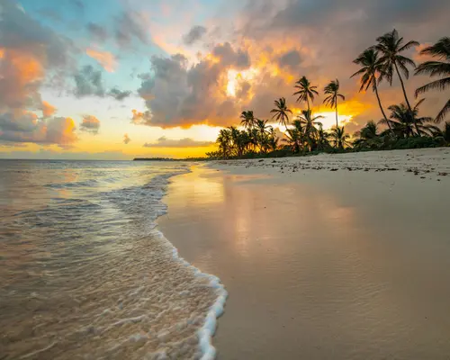 paquetes turisticos a Punta Cana con LATAM + Carry on "01 al 06 abr"