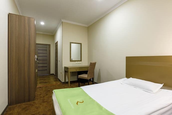 Renion Hotel Almaty, 