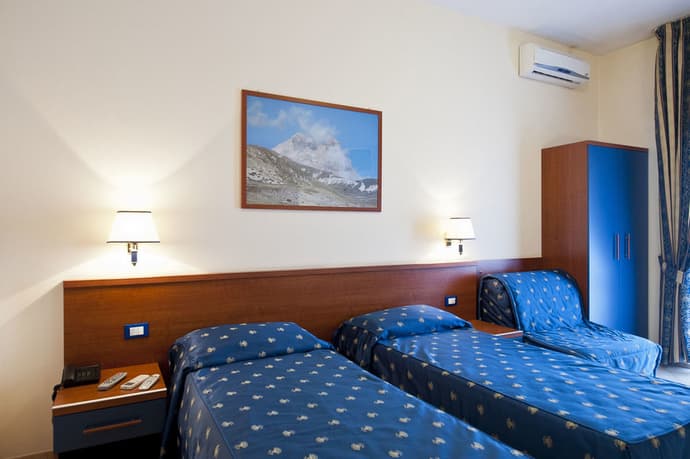 Hotel 4 Pini, 