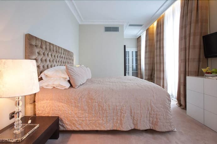 Castillo Del Bosque La Zoreda, 