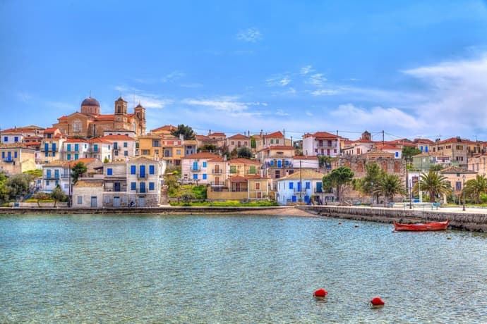 4 Days Mainland Greece with Meteora and Nafplion