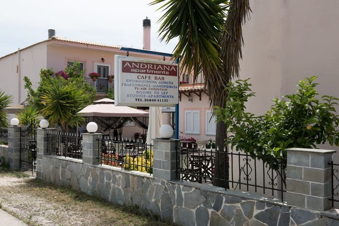 Andrianna Apartments, 