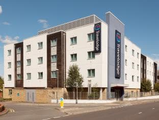 Travelodge Bracknell Central, 