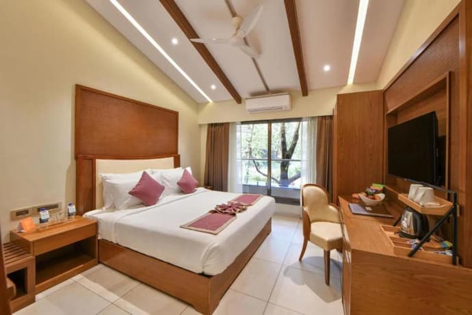 Arova Woods Zinc Journey by The Fern, 