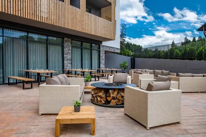 Hotel Dialog Kokhta, 