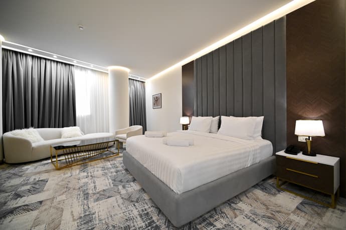 Venice Complex Hotel, 