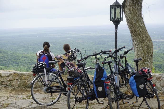 Western and Central Cuba by E-bike
