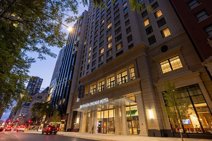 The Chicago Package - RIU Plaza Chicago Hotel - 5 Nights