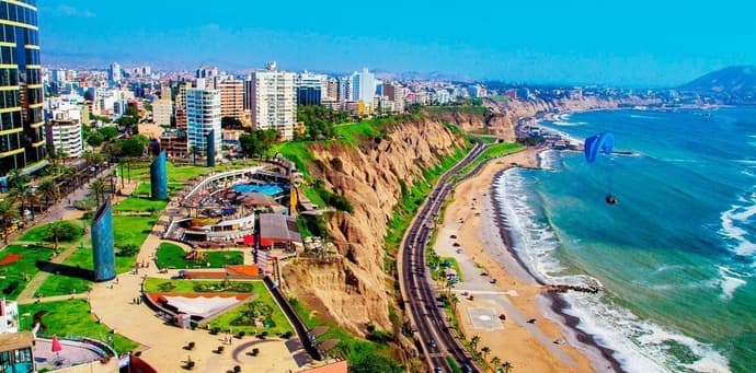 Perú Esencial + Extension Puno con vuelos internos