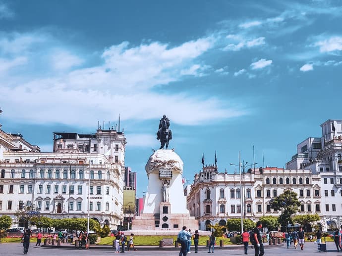 Perú, Renacer del Imperio