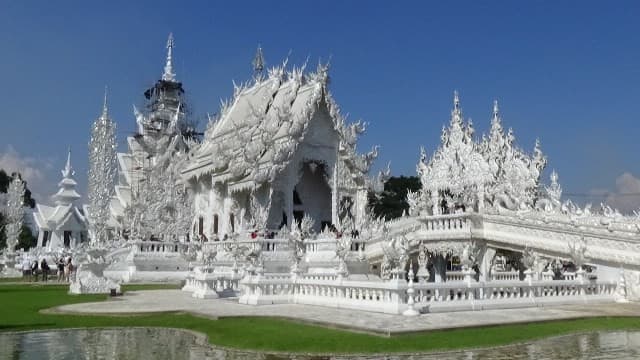 From North to Bangkok: Chiang Rai - Chiang Mai through Kanchanaburi