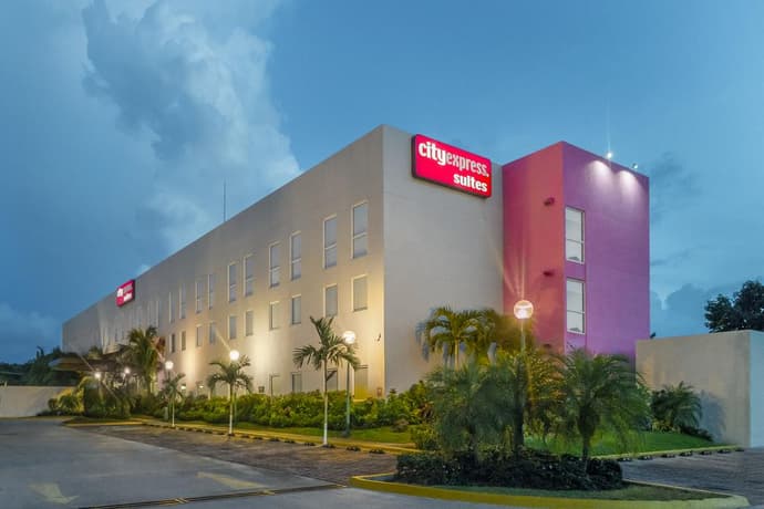 City Express Suites by Marriott Playa Del Carmen, HOTEL