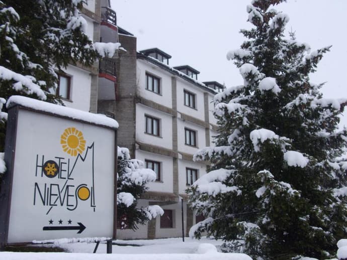 Nievesol, HOTEL
