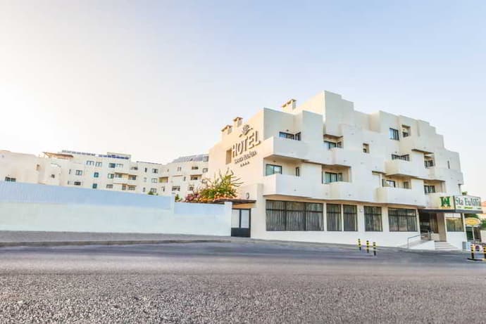 Santa Eulália Suite Hotel & SPA, HOTEL