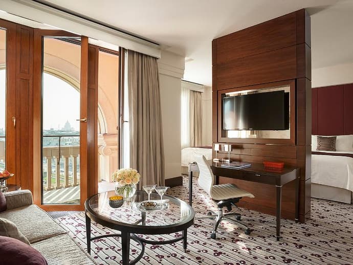 Four Seasons Hotel Moscow, ROOM