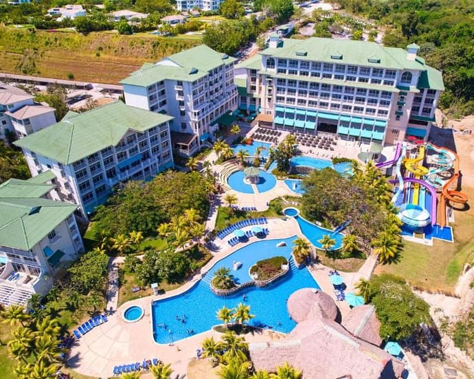 Fin de año en Panamá: Full Playa