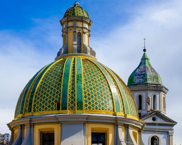 EXPLORE NAPOLI in compagnia