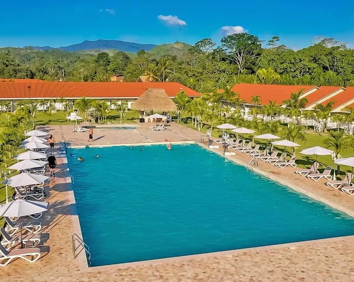 Tarapoto con Laguna Azul en Bella Terra 04 Días - 03 Noches