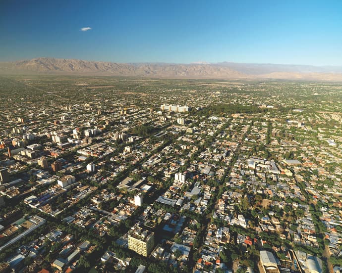 Programa San Juan y La Rioja: Ischigualasto, Talampaya, Valles Iglesianos y Chilecito