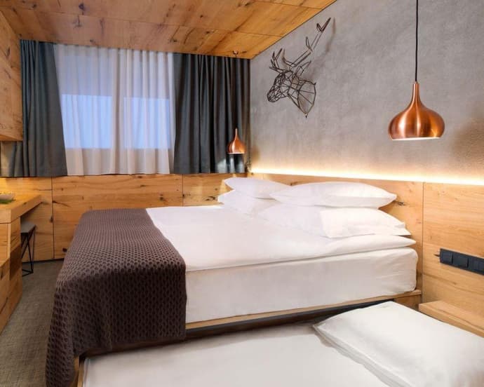 HOTEL ROGLA 3*S SKI PACKAGE, 