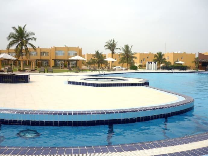 Samharam Tourist Village, Outdoor pool