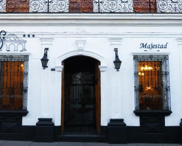 Majestad Hotel Boutique , 